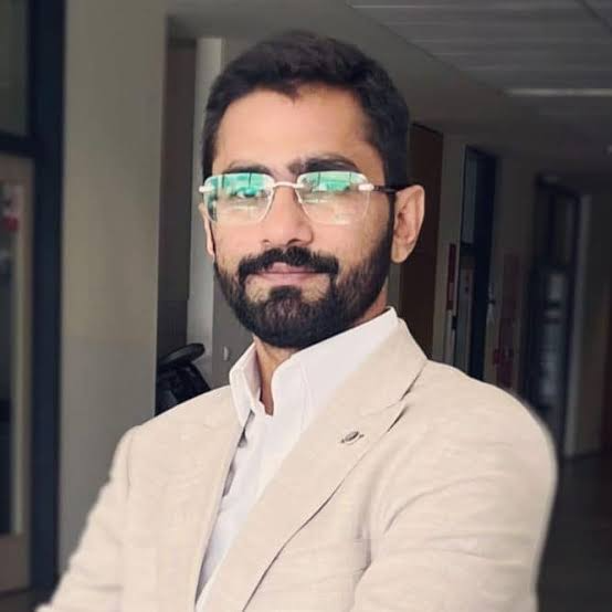 Dr Akif Rahim